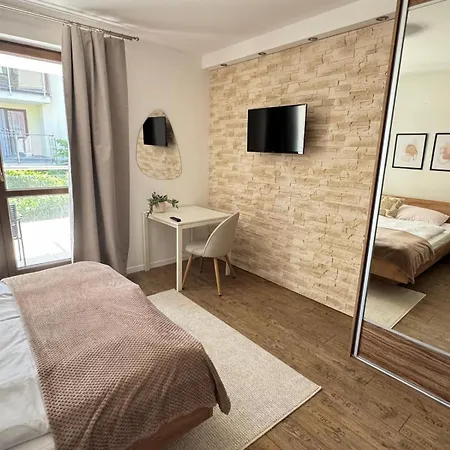Costa Nad Brzegiem Jeziora - * Ostróda